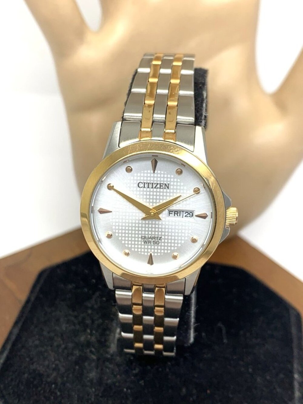 Citizen Women's Watch EQ0605-53A Quartz Silver Rose Gold Stainless Steel 28mm